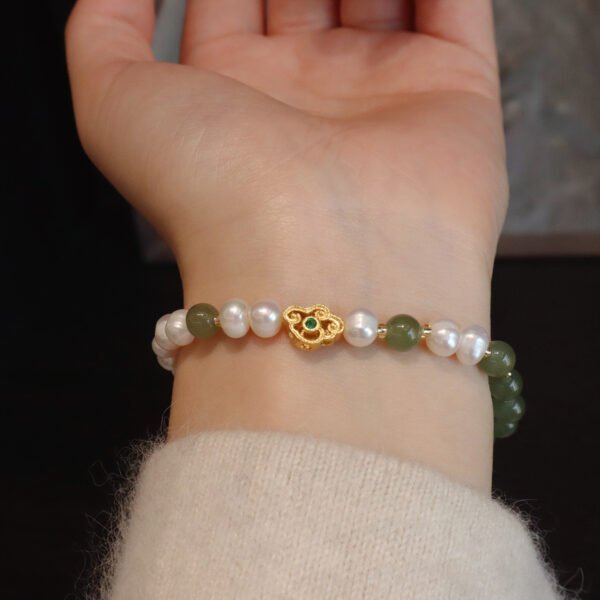 【Auspiciousness and Purity】Pearl Bracelet with Auspicious-cloud-shaped Hetian Jade - Image 5